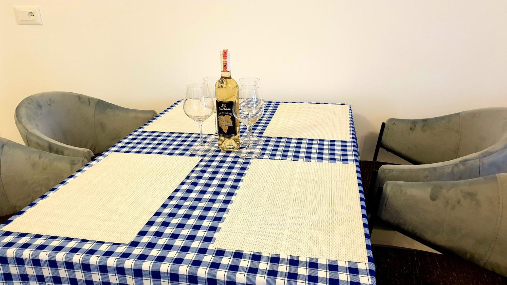 2F Saranda Apartment Exteriér fotografie